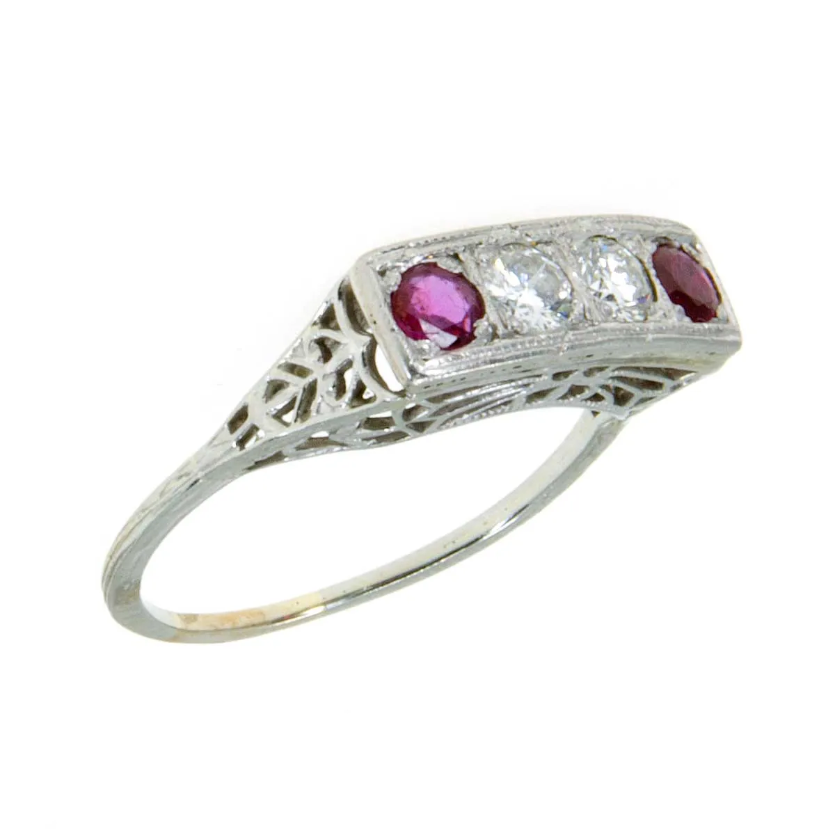 18K Ruby & Diamond Filigree Band Ring