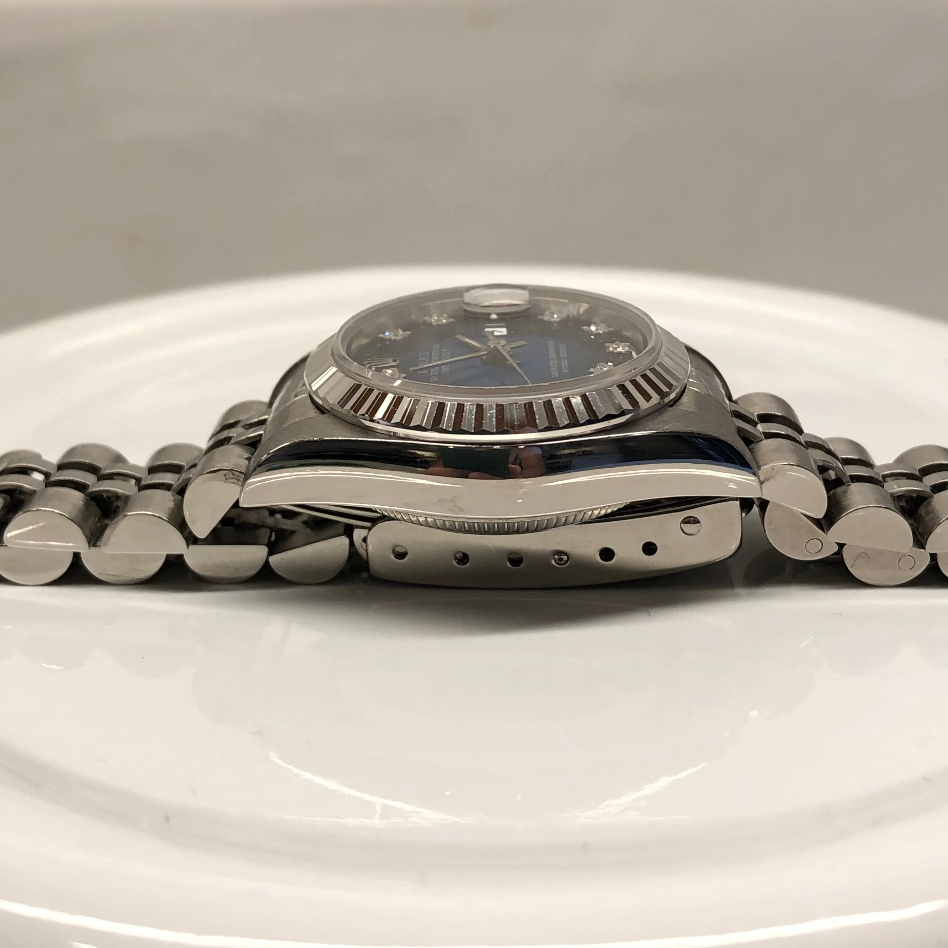 1994 Rolex Datejust 69174 Blue Vignette Serti Diamond Dial Factory Jubilee Steel Wristwatch with Box and Papers