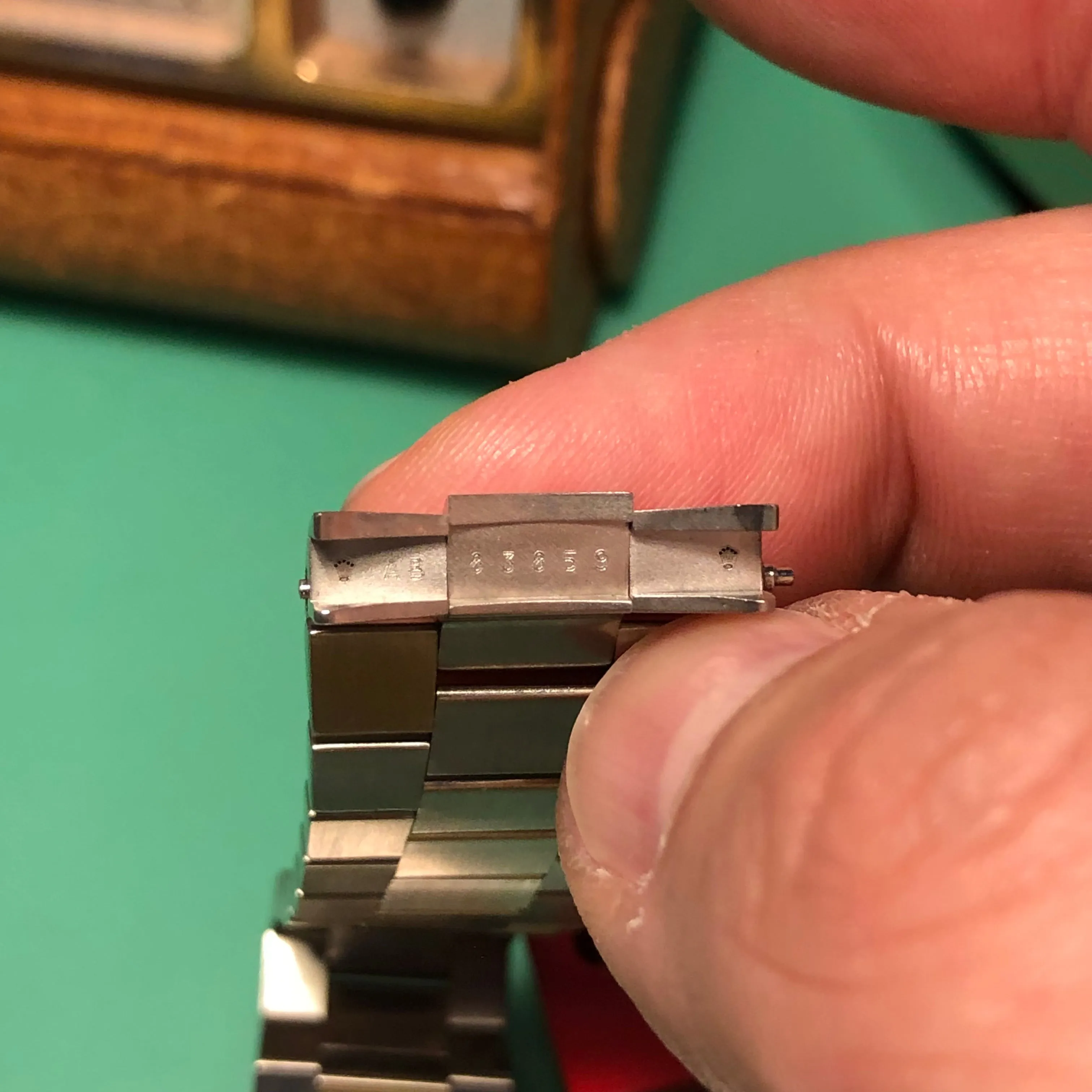 2000 Rolex President 118239 Day Date 18K White Gold Bronze Diamond Roman Dial Wristwatch