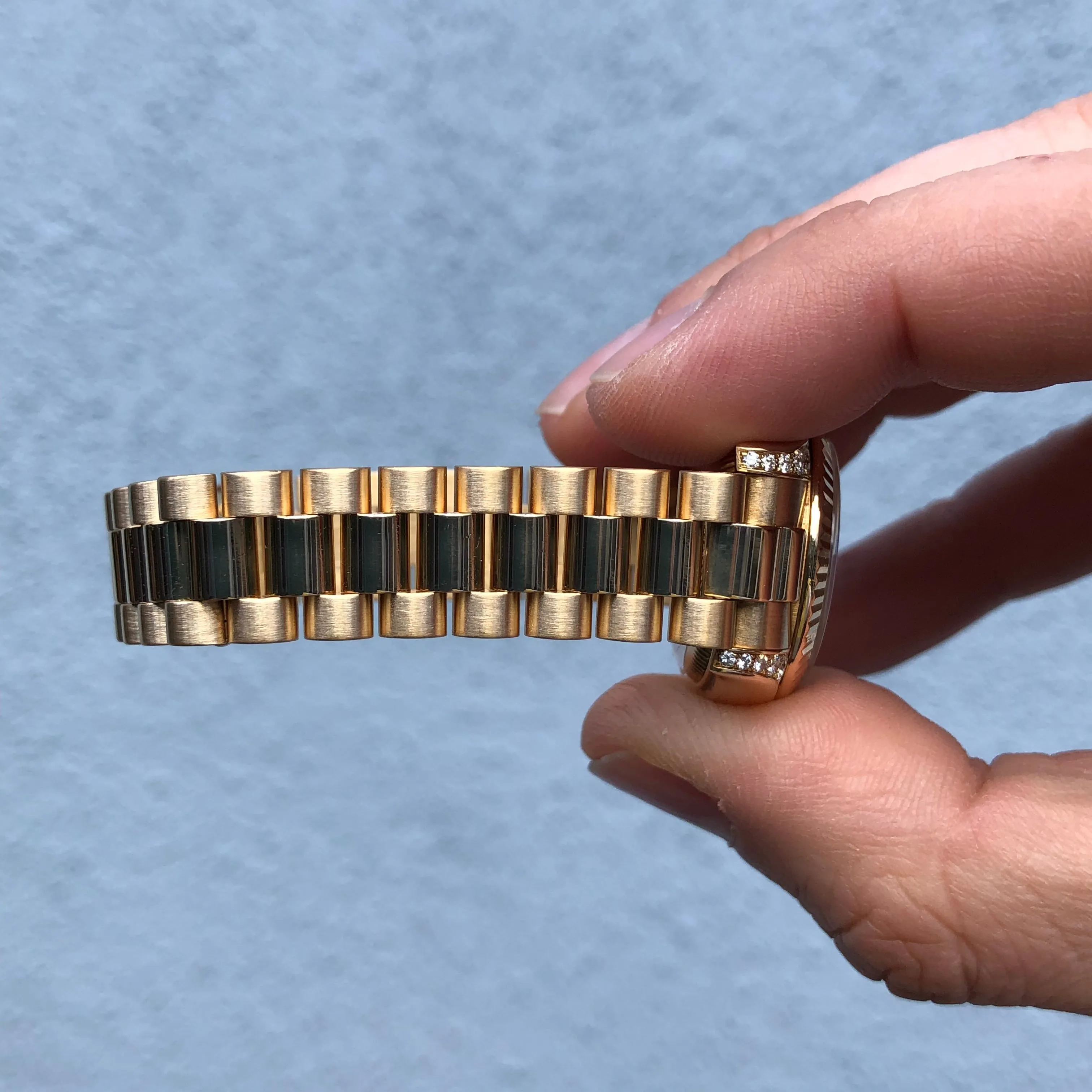 2001 Rolex Datejust 179238 Ladies President Diamond Lugs and Dial Yellow Gold Wristwatch