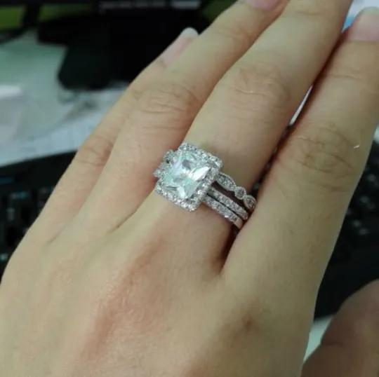 3.78ct Emerald 3 Piece Wedding Ring Set Engagement Diamond Simulated 925 Platinum ep Women's