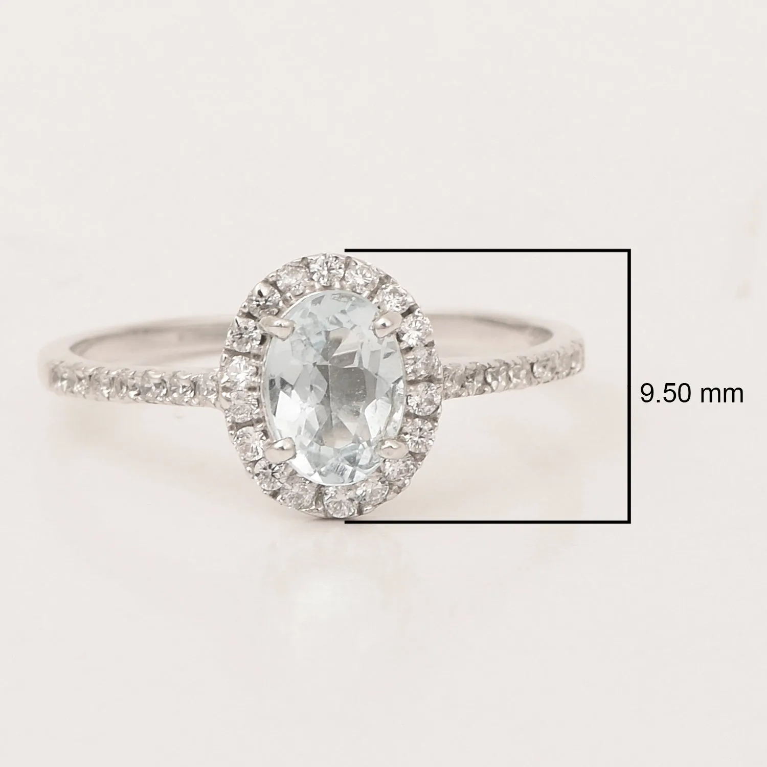 925 Sterling Silver Oval Swiss Blue Topaz Women's Solitaire Ring