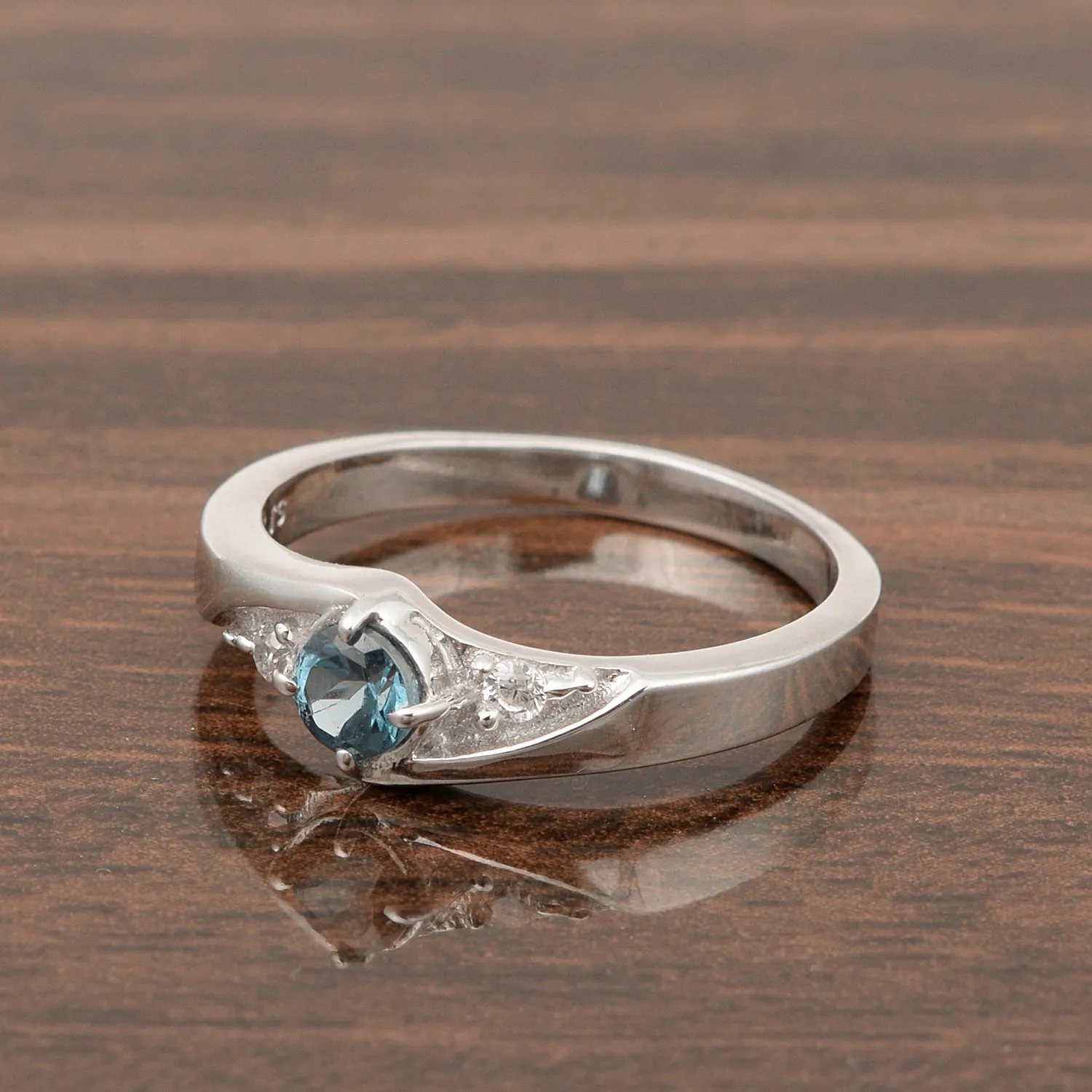 925 Sterling Silver Round Cut 4mm London Blue Topaz Women's Engagement Ring