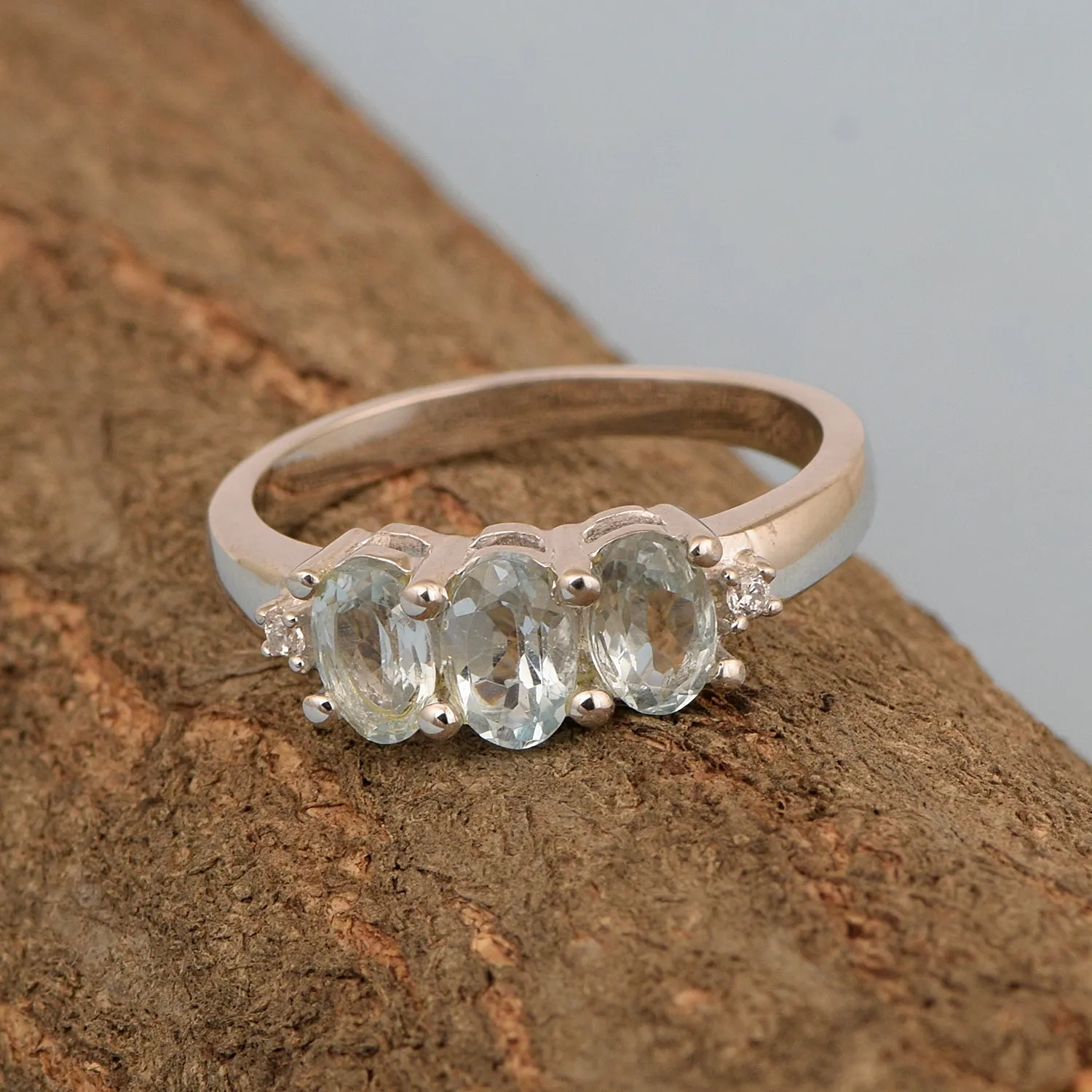 925 Sterling Silver Three-Stone Oval 1.35 Ctw Aquamarine Women's Ring