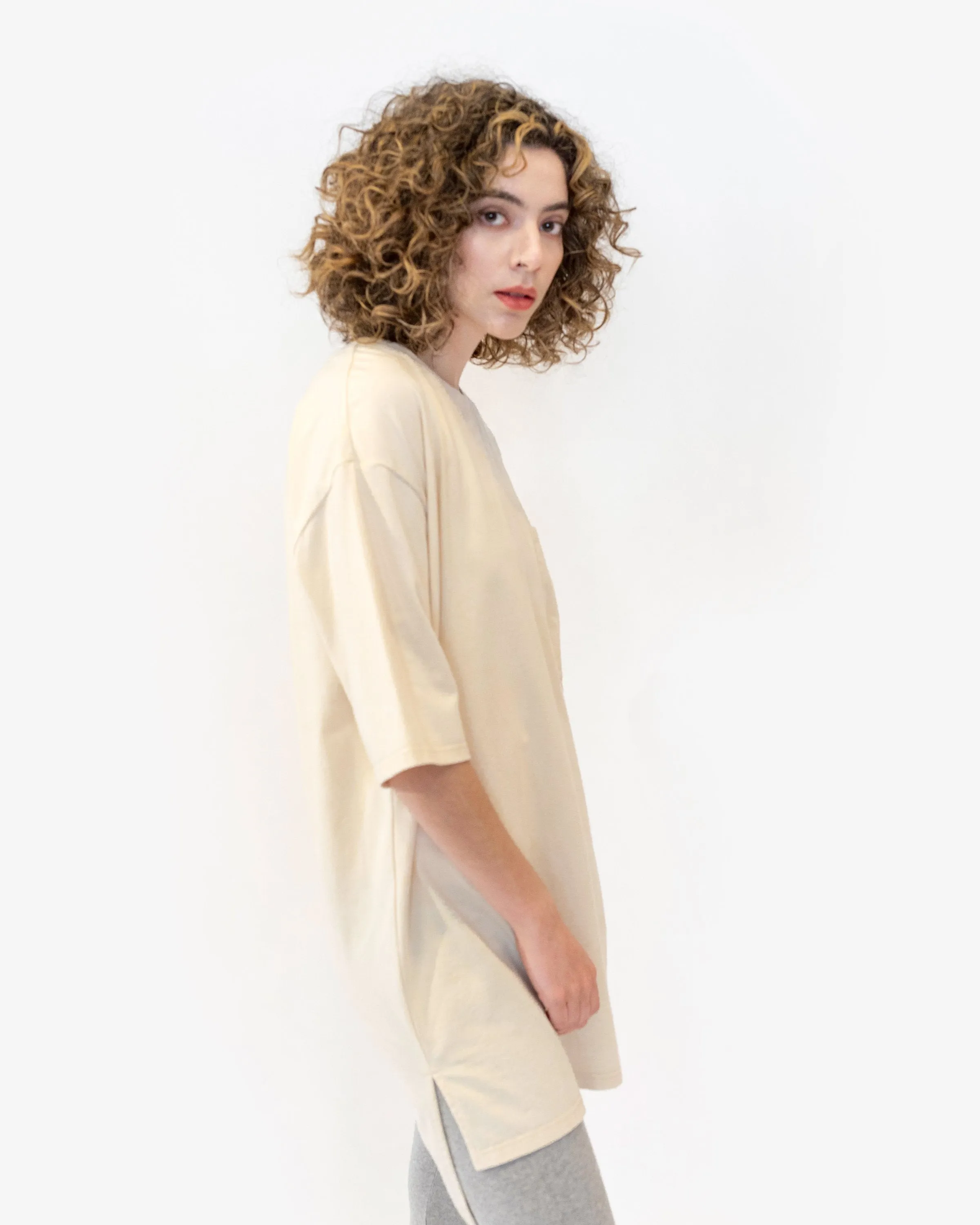 ADULTS FREE-STYLE LONG T-SHIRT