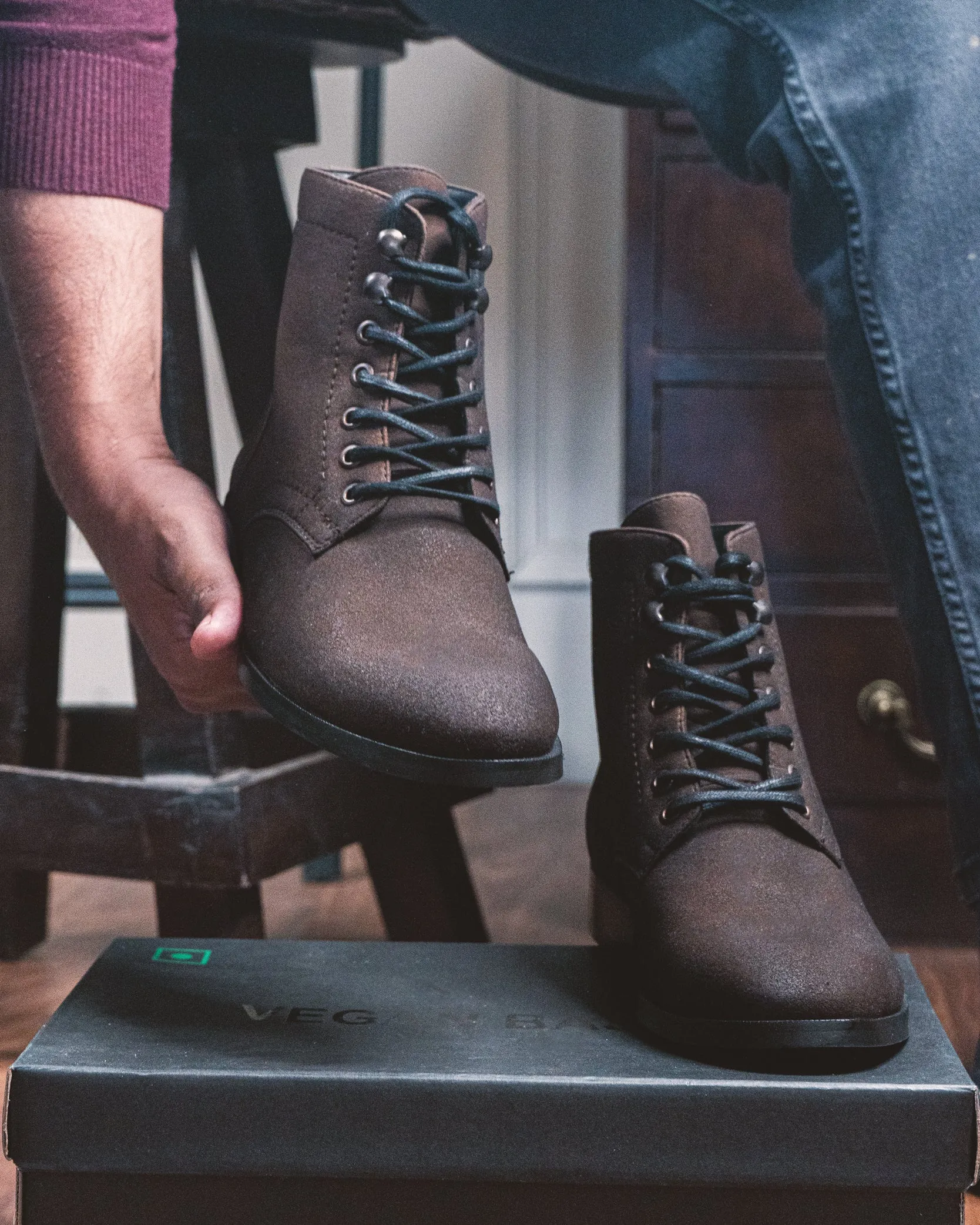 Ambassador Tobacco Boots