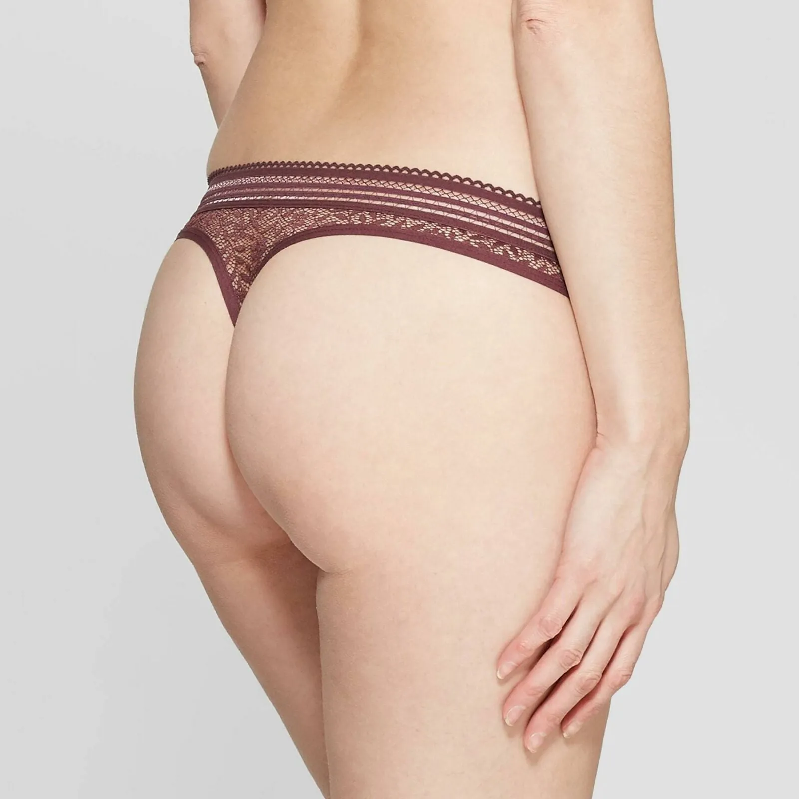 Auden Women's All Over Lace Thong With Mesh Waistband