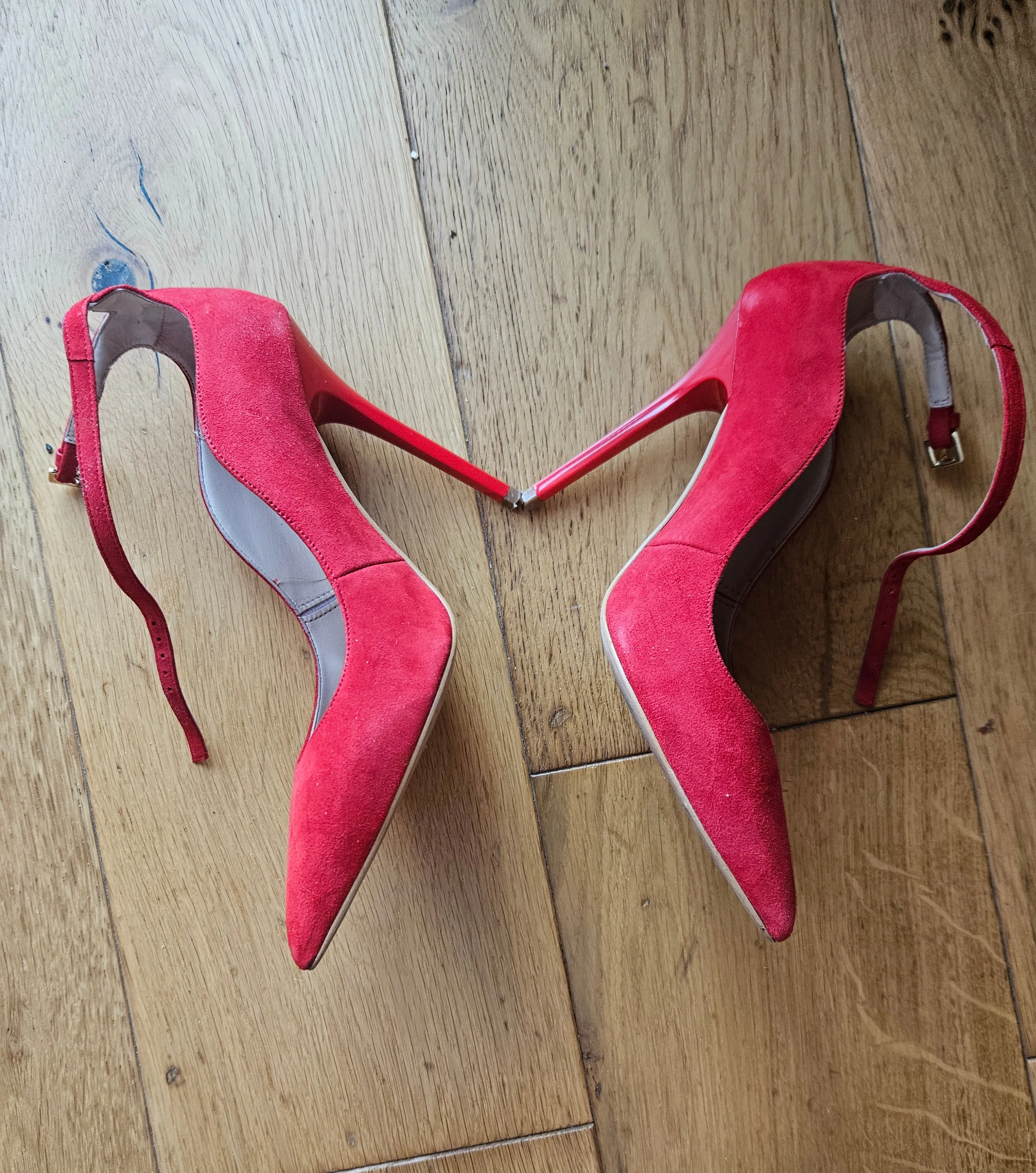 Beautiful Red Heels with Strap / UK5 / Well Worn