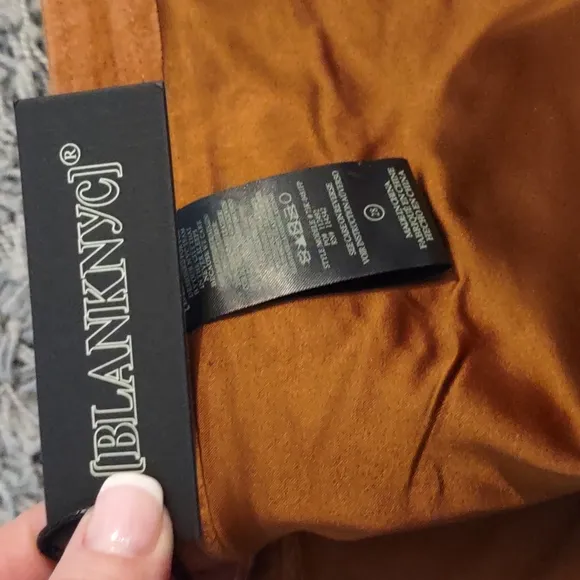 Blank NYC Leather Suede Cognac Brown Wrap Snap Sexy Mini Skirt Lined New 28 M