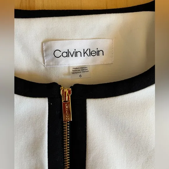 Calvin Klein Women's Piped Zip Front Jacket White Size 6 Black Trim