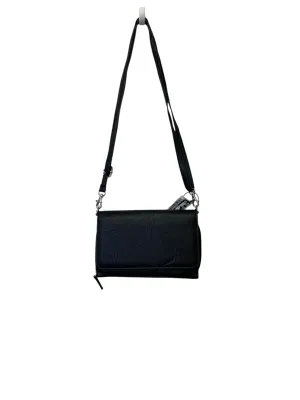 Crossbody By Clothes Mentor  Size: Medium