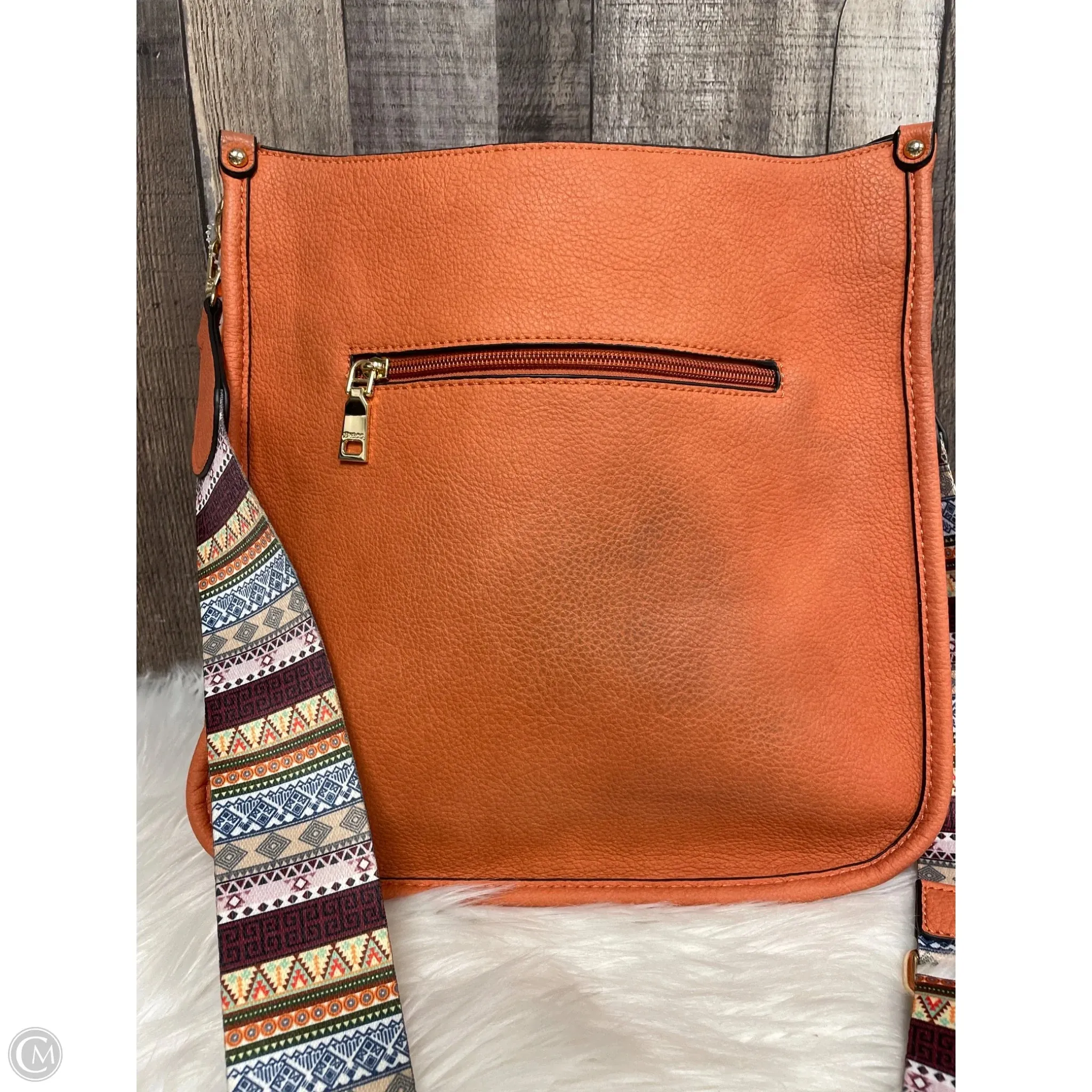 Crossbody By Cme, Size: Medium