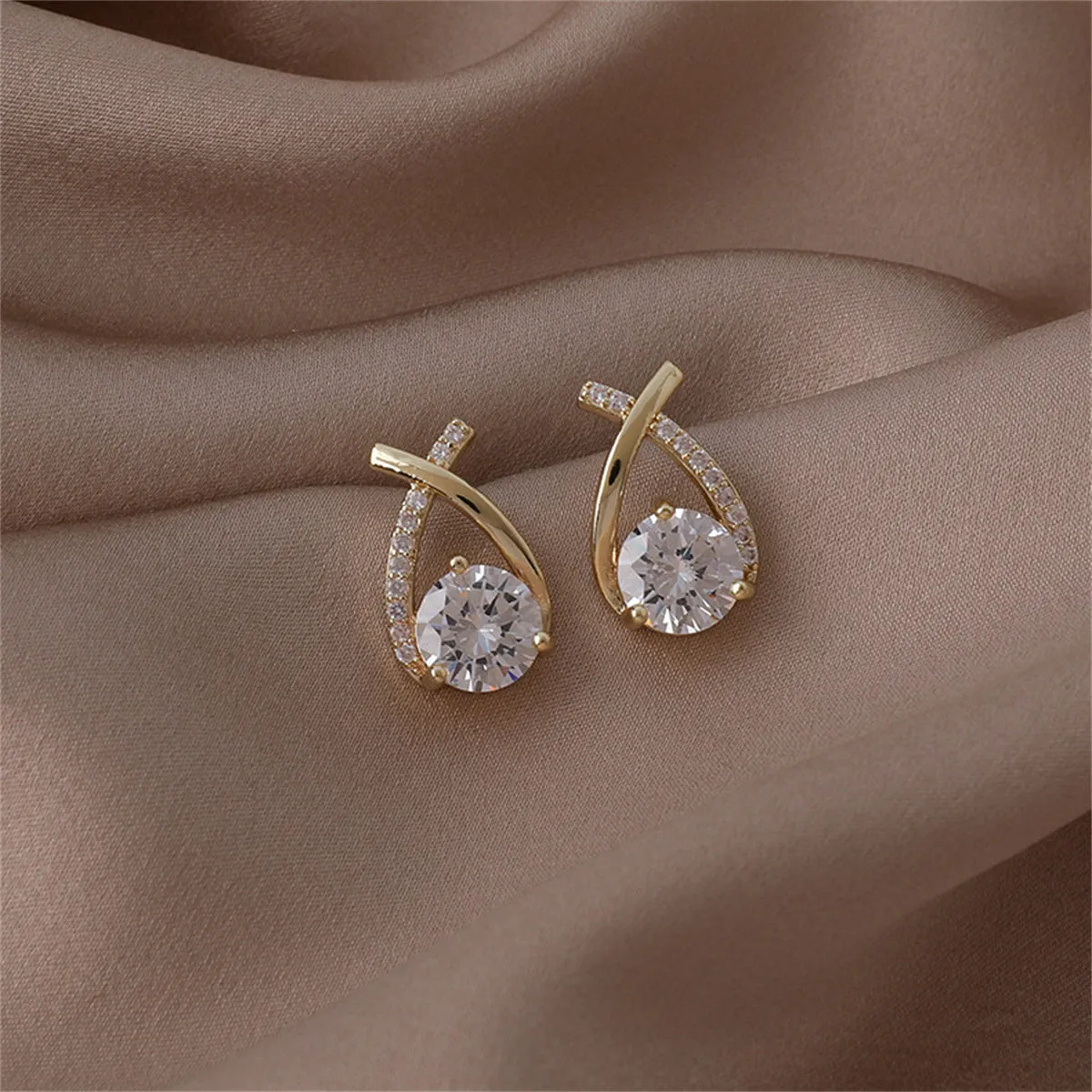 Cubic Zirconia & 18K Gold-Plated Round-Cut Teardrop Stud Earrings