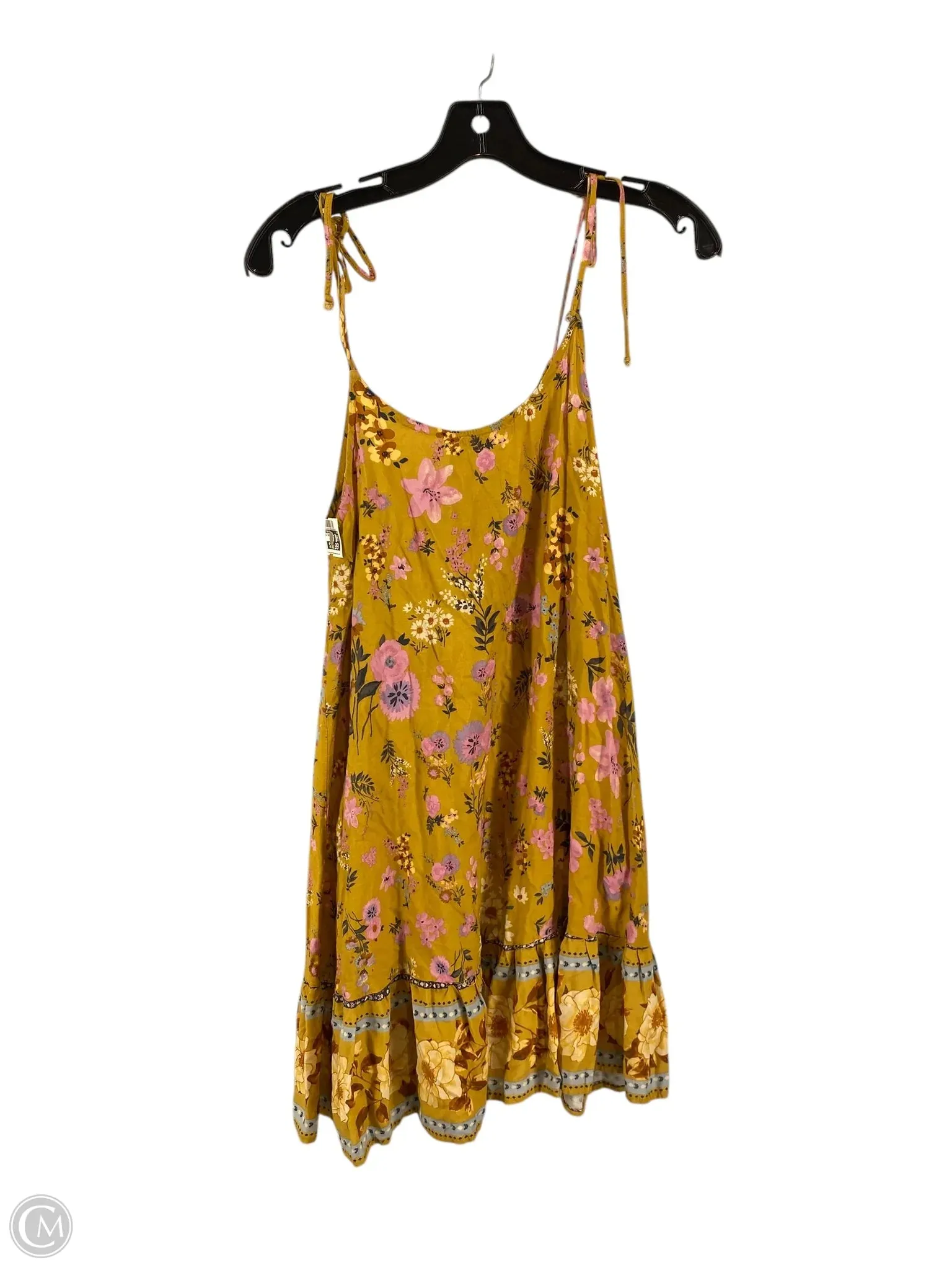Dress Casual Short By Clothes Mentor In Yellow, Size: S