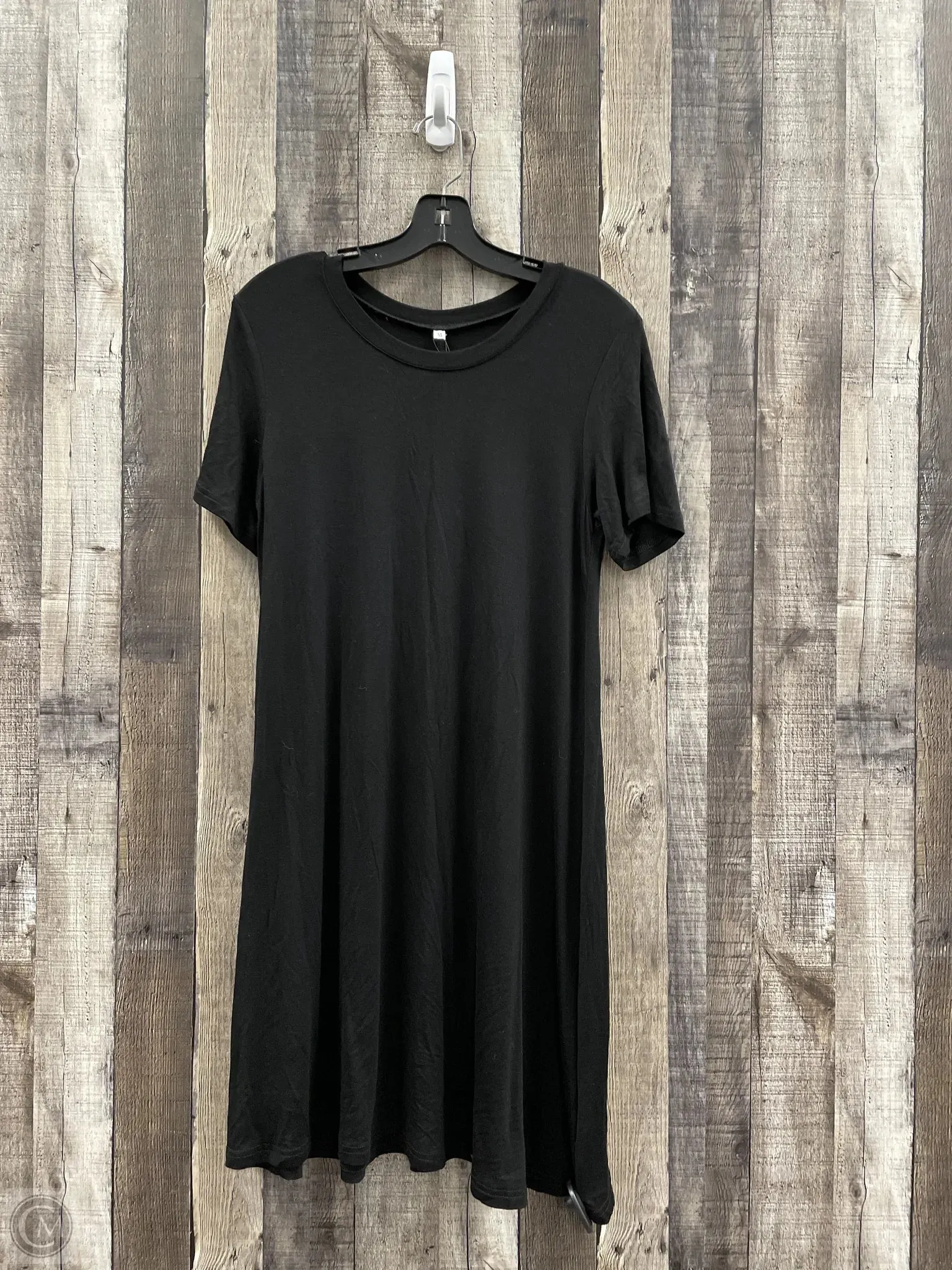 Dress Casual Short By Cmf  Size: M