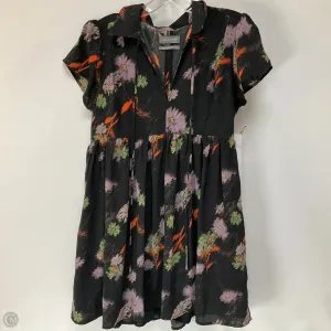 Dress Casual Short By Urban Outfitters In Floral Print, Size: M