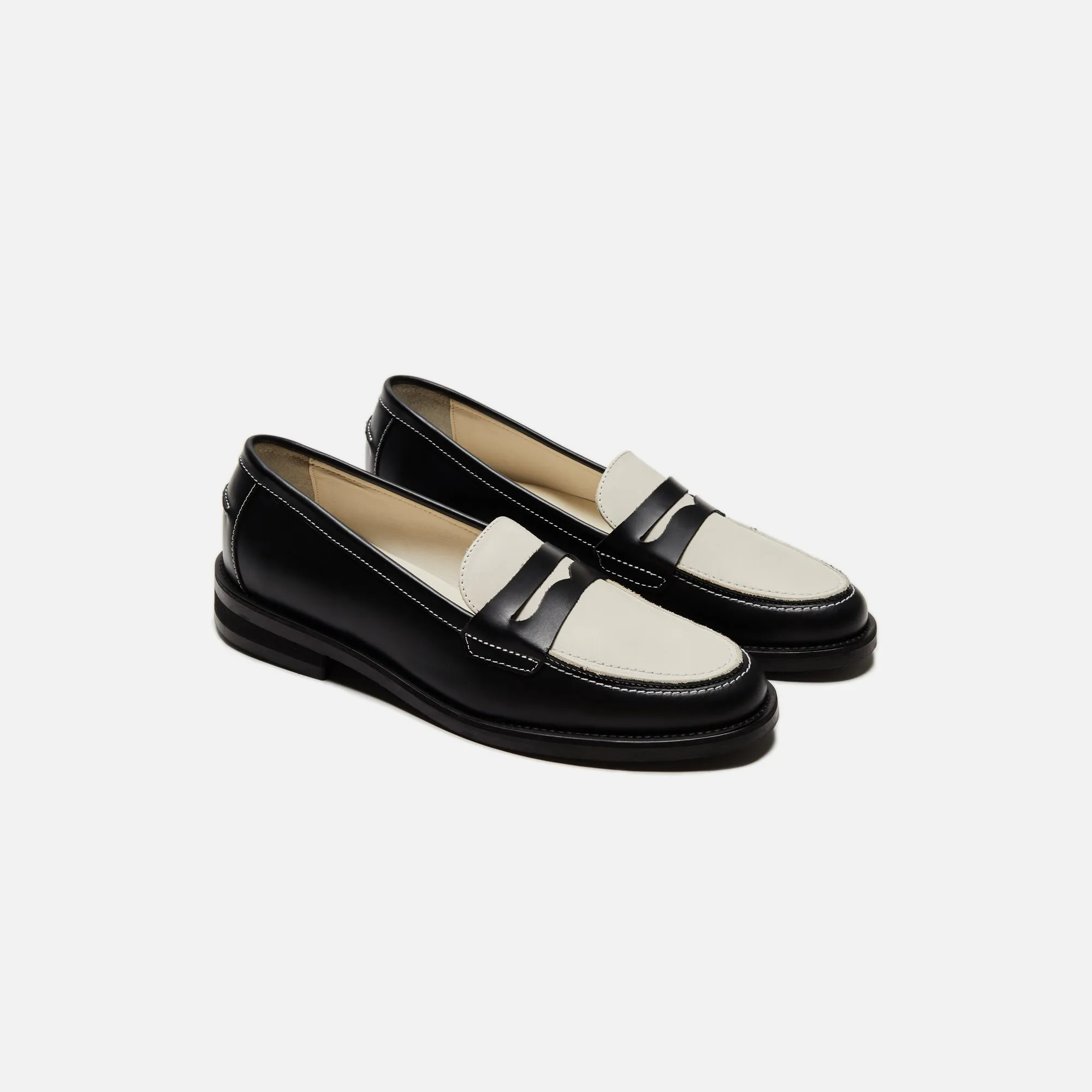 DUKE   DEXTER WMNS Wilde Penny Loafer - Black / White