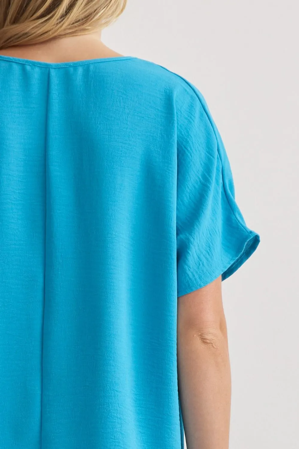 Entro V Neck Basic Top