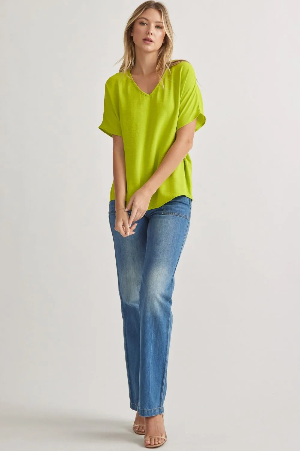 Entro V Neck Basic Top