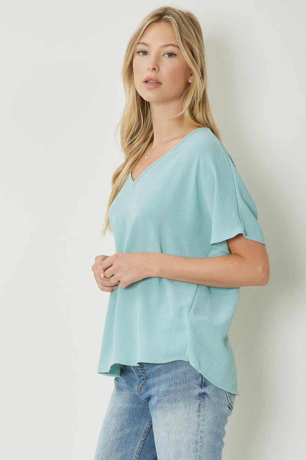 Entro V Neck Basic Top