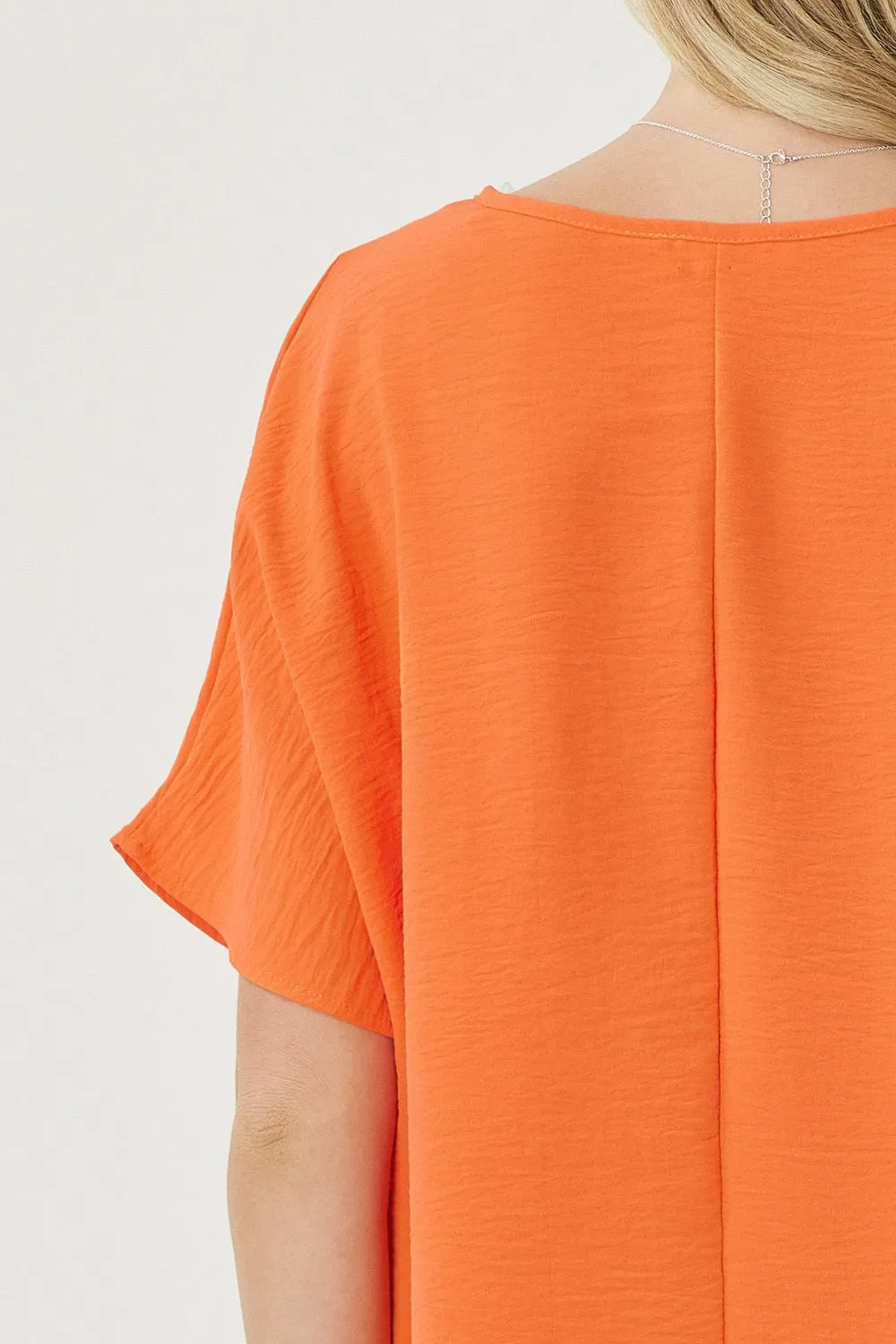 Entro V Neck Basic Top