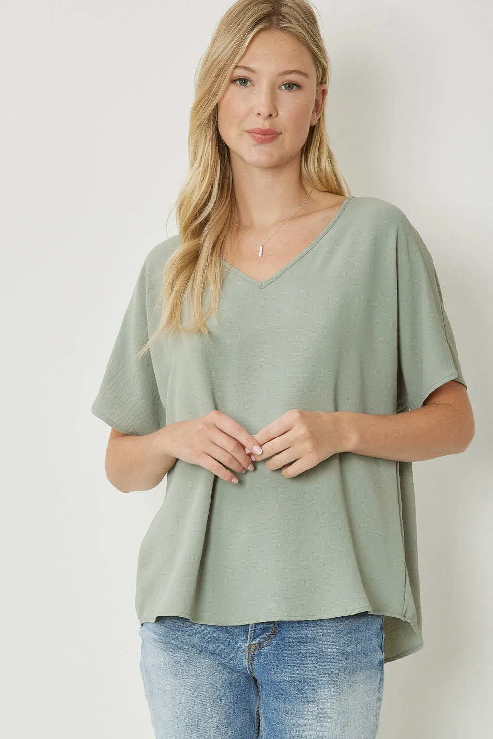 Entro V Neck Basic Top