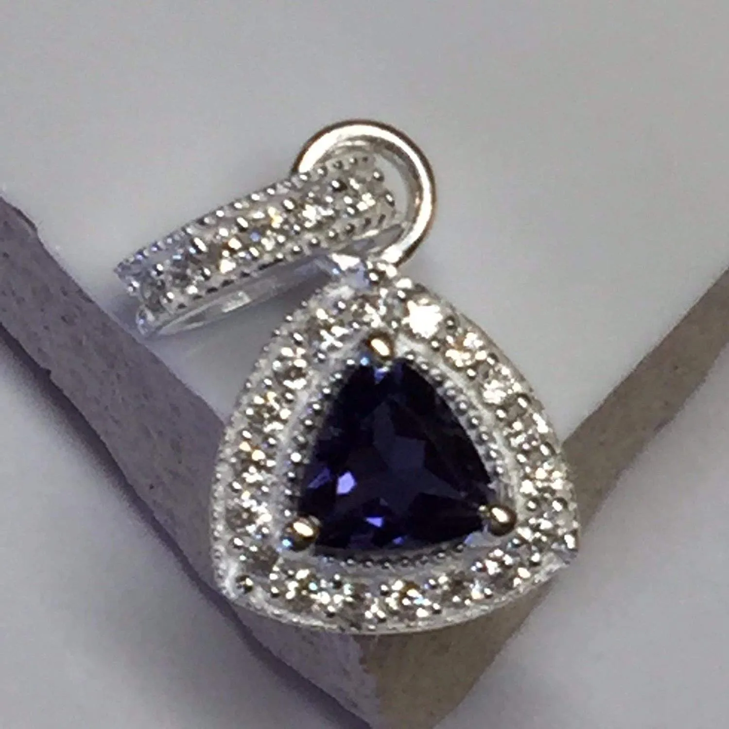 Genuine Iolite 925 Solid Sterling Silver Pendant 15mm