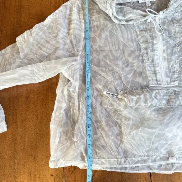 Good American Icy Leopard Print Windbreaker Jacket Sz 4 (Womens XL) White Sheer