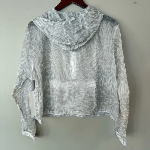 Good American Icy Leopard Print Windbreaker Jacket Sz 4 (Womens XL) White Sheer