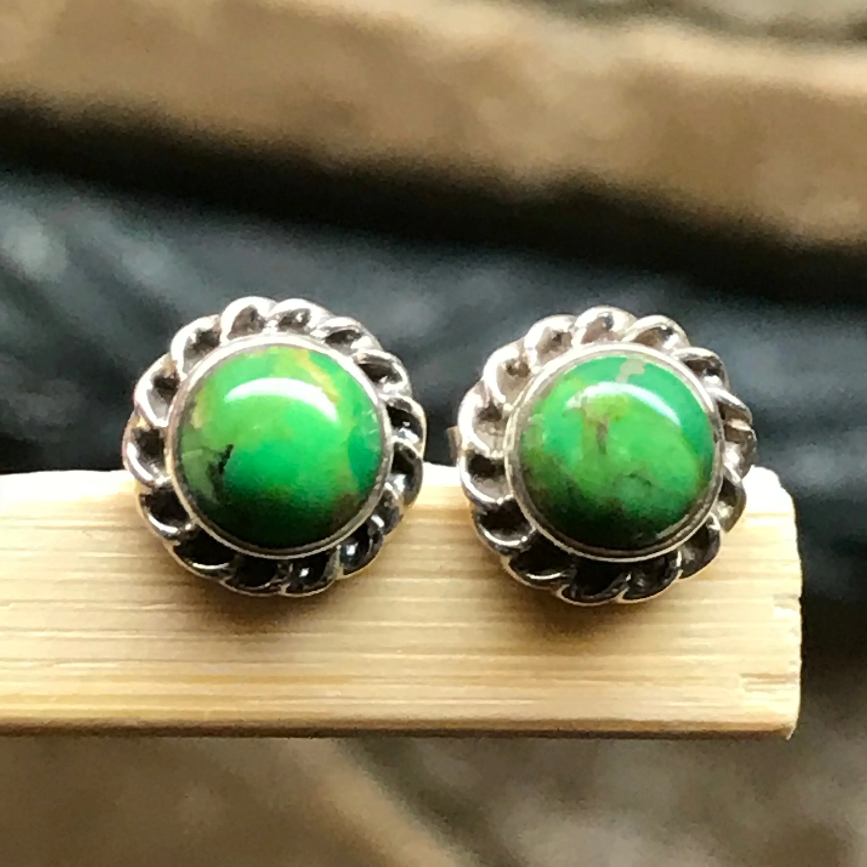 Gorgeous Green Copper Turquoise 925 Solid Sterling Silver Earrings 6mm