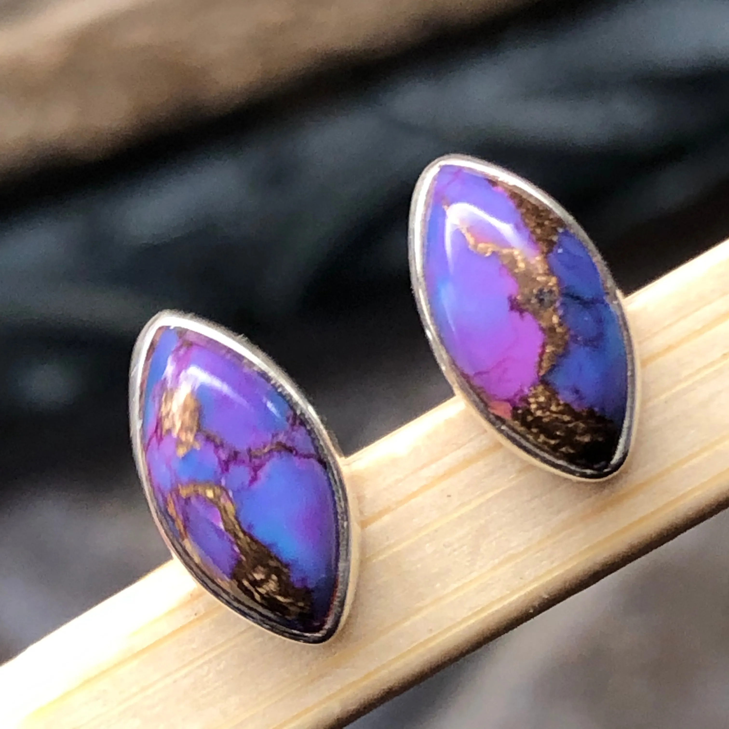 Gorgeous Purple Mohave Turquoise 925 Solid Sterling Silver Earrings 10mm