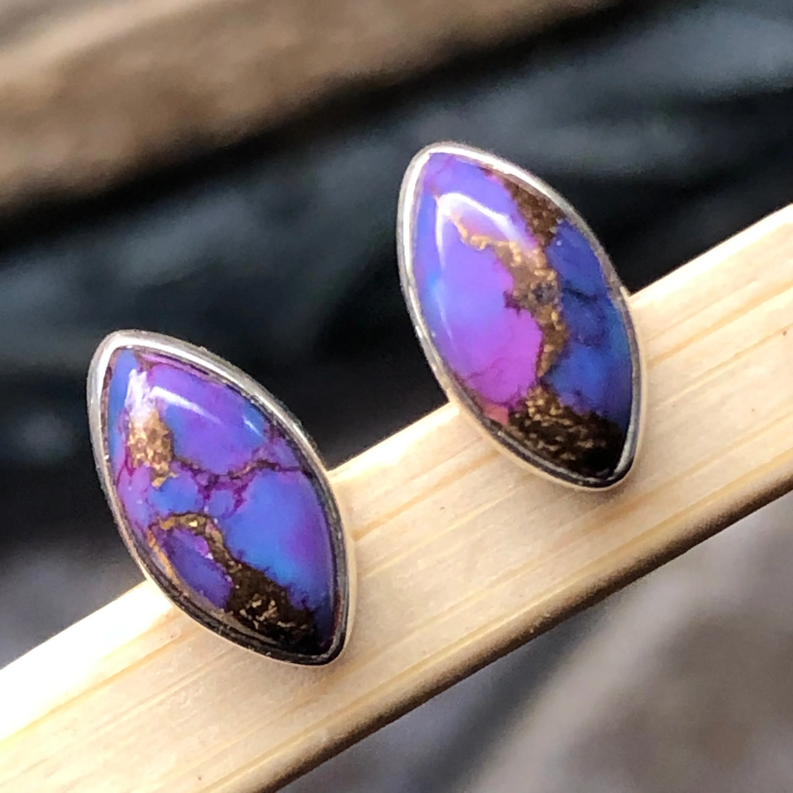 Gorgeous Purple Mohave Turquoise 925 Solid Sterling Silver Earrings 10mm