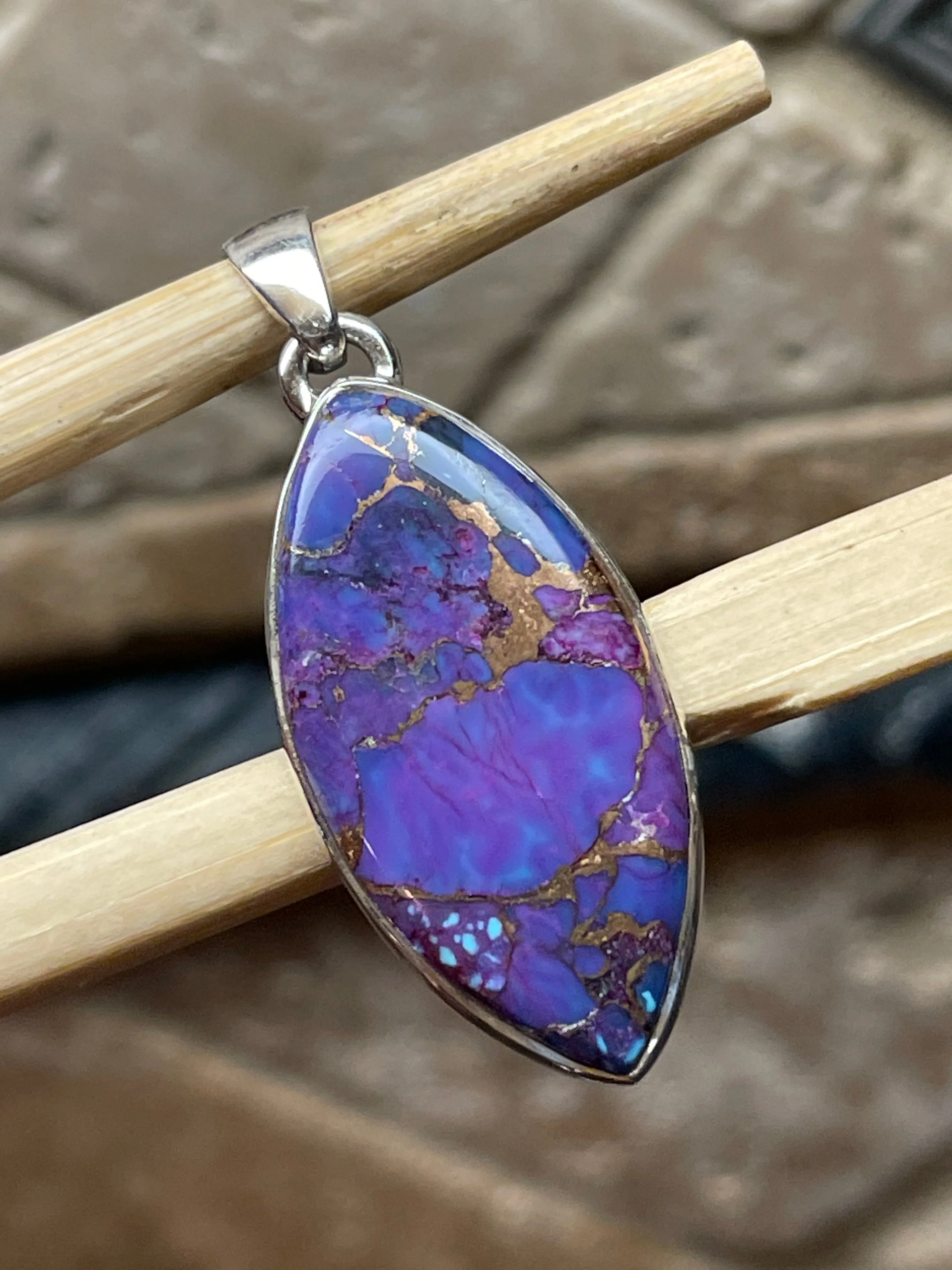 Gorgeous Purple Mohave Turquoise 925 Solid Sterling Silver Pendant 40mm