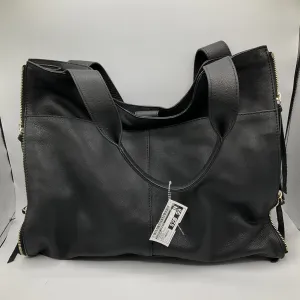Handbag By Vince Camuto  Size: Medium