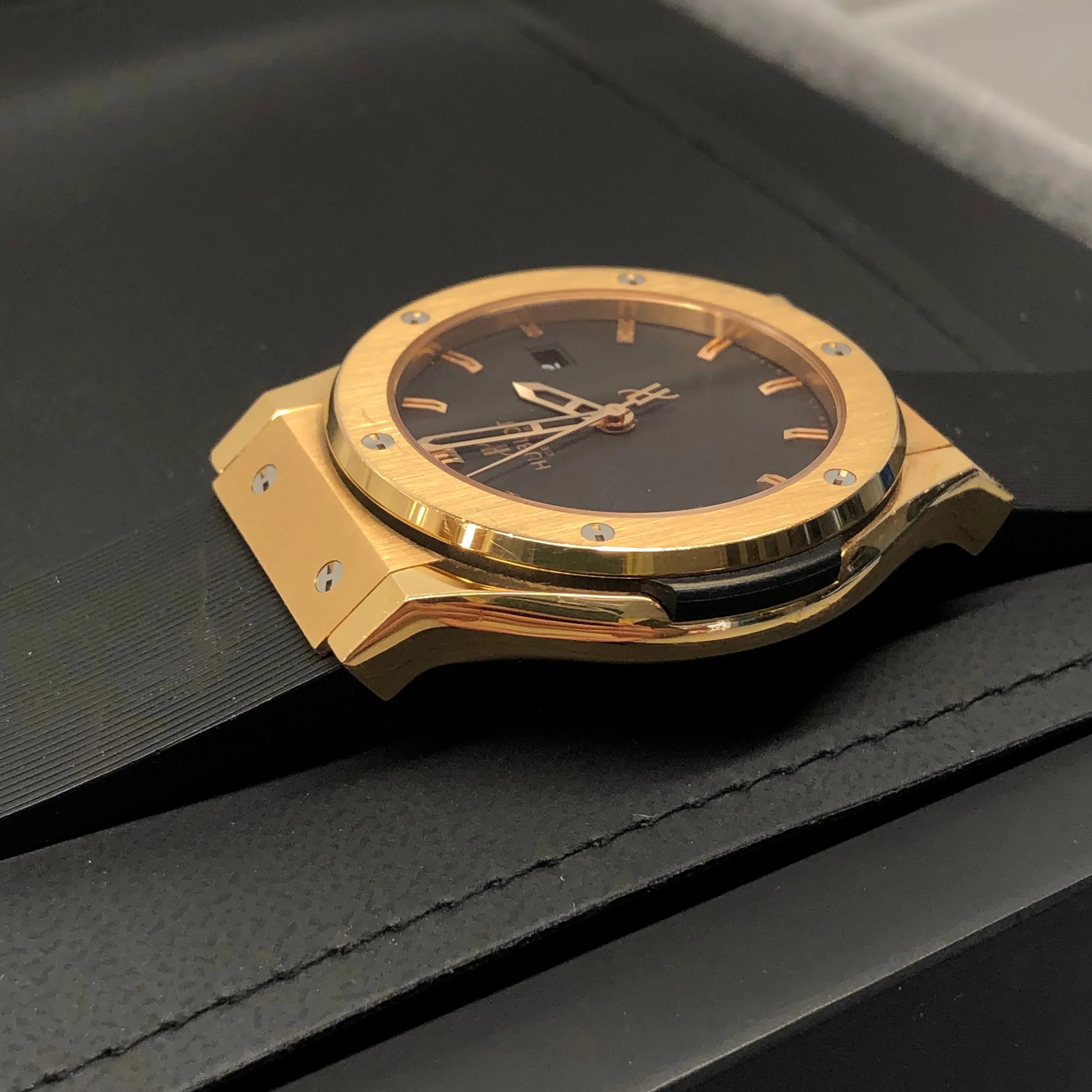 Hublot Classic Fusion 542.PX.1180.RX 18K Rose Gold Rubber 42mm Automatic Wristwatch with Box and Papers