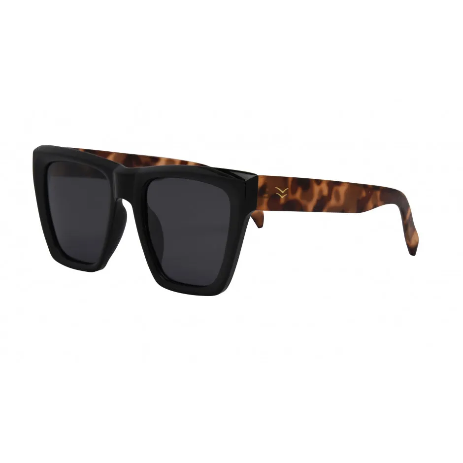 I-SEA - Ava - Black / Smoke