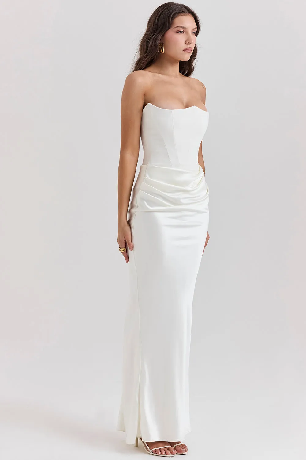 Katie® | Sophisticated strapless dress