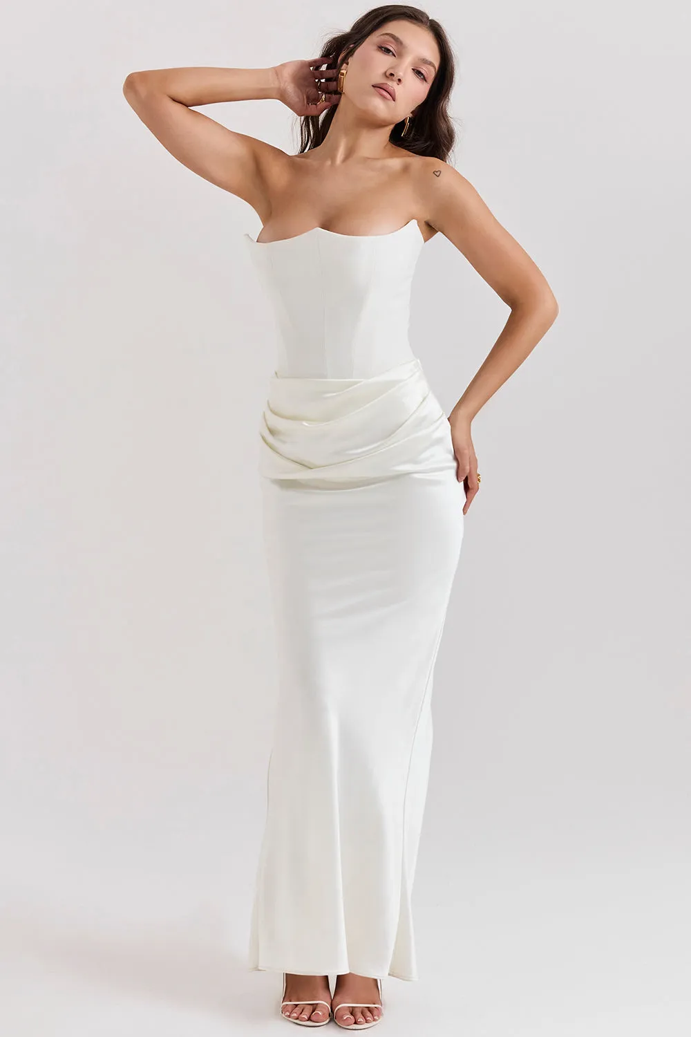 Katie® | Sophisticated strapless dress