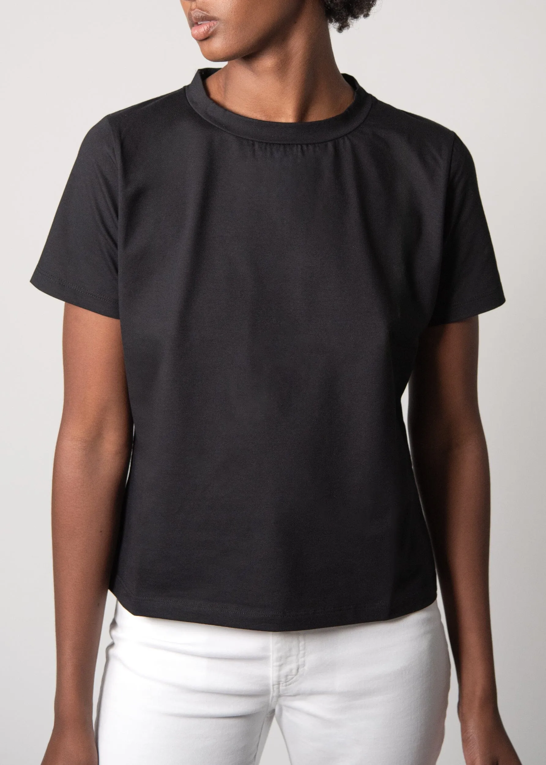 LUNA PERFECT TEE