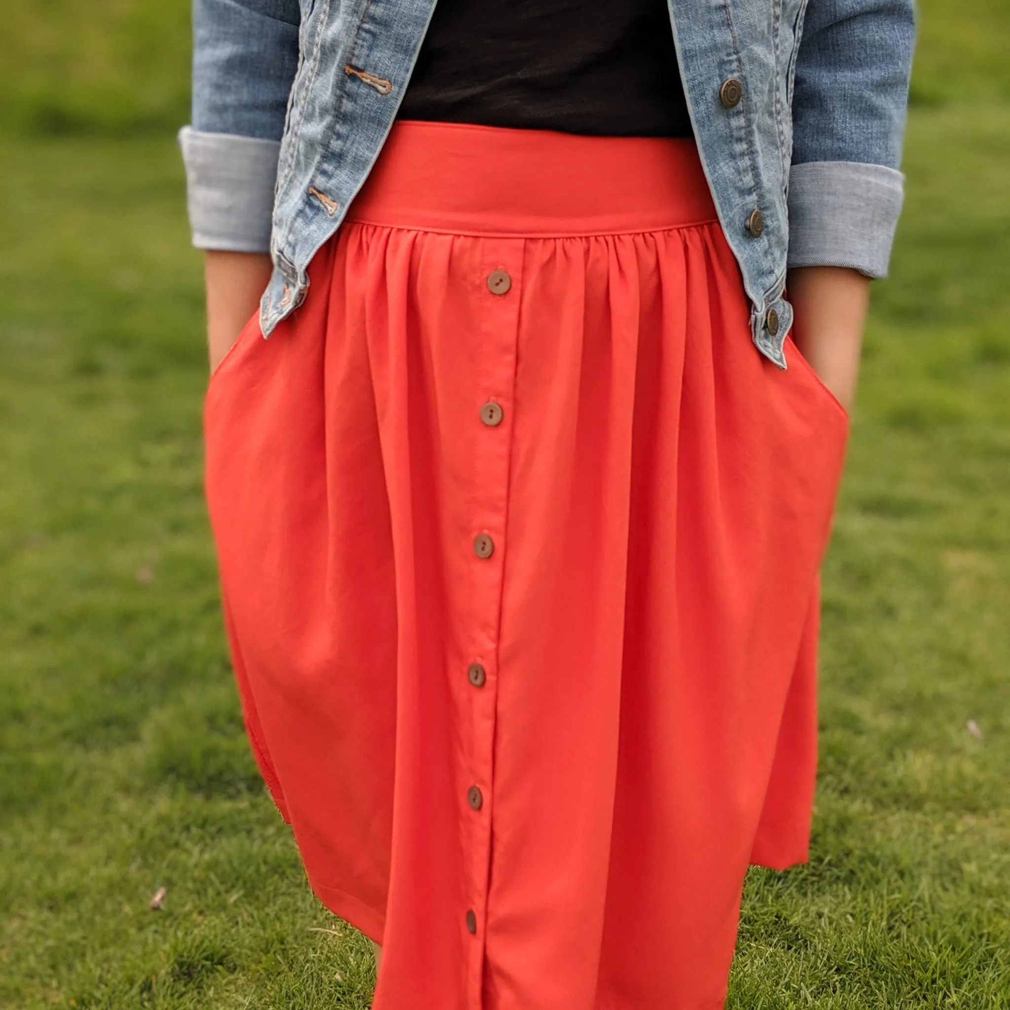 Meadow Skirt Sewing Pattern - Women's/Curved Fit
