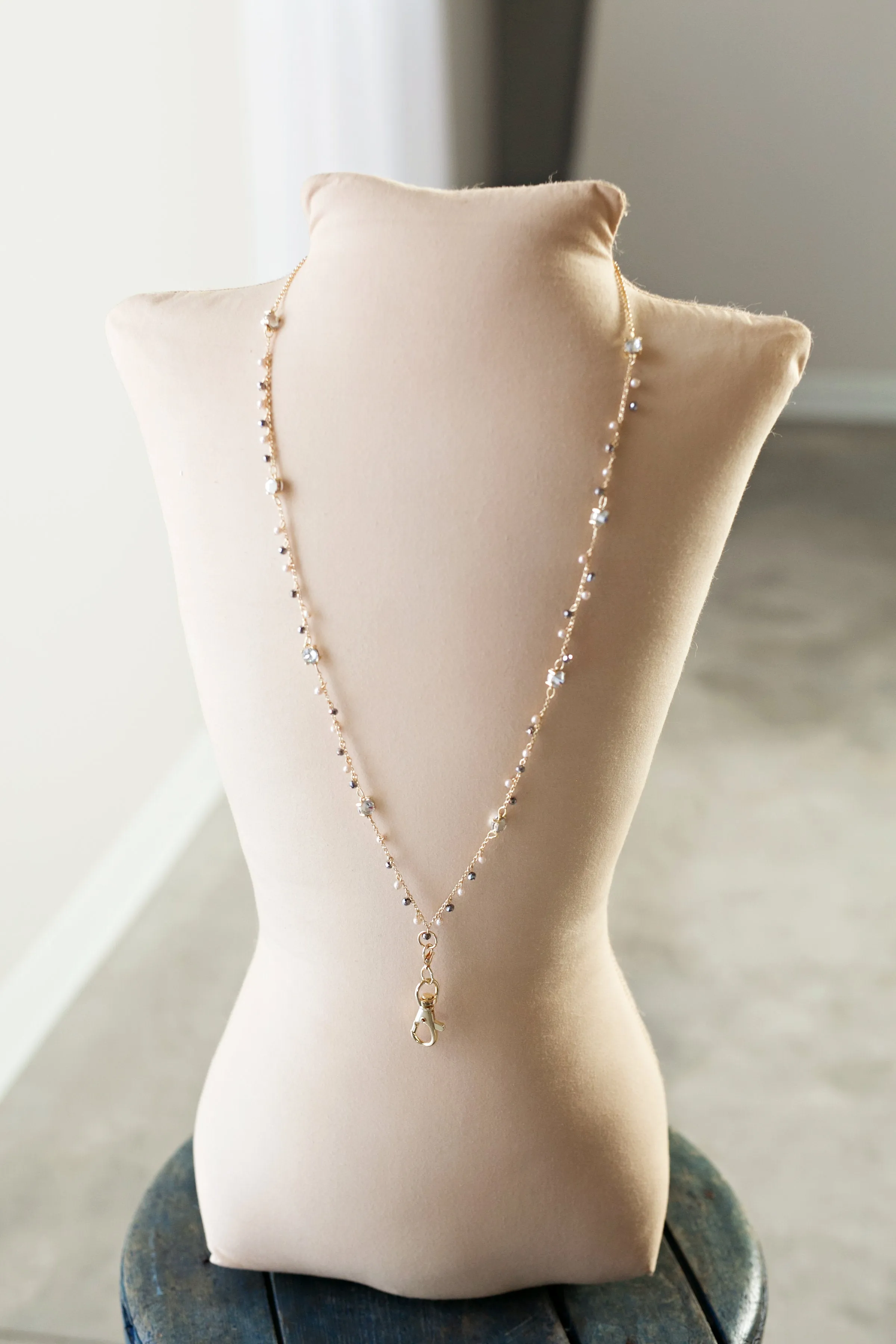 Michelle Women's Fashion Lanyard Triangle Necklace with Swivel Clasp (gold)