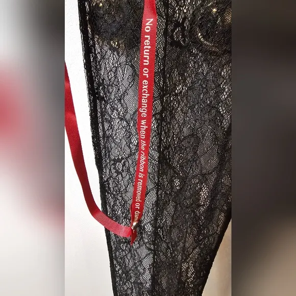 Miss Circle Sheer Lace Bodysuit Black Women's Size Medium 😍