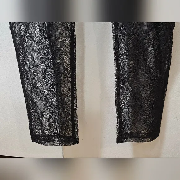 Miss Circle Sheer Lace Bodysuit Black Women's Size Medium 😍