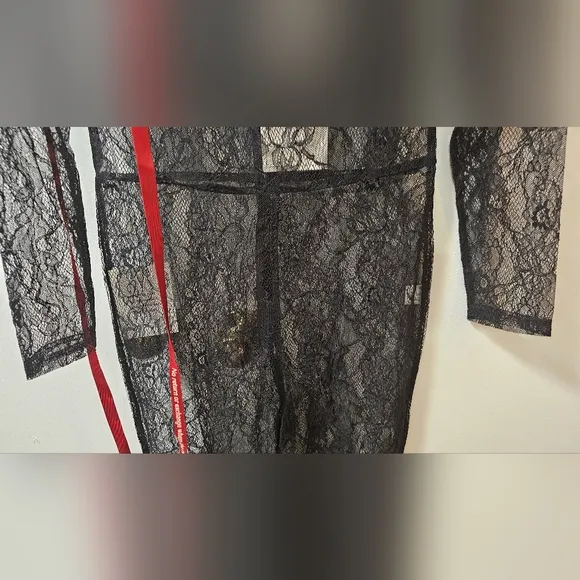 Miss Circle Sheer Lace Bodysuit Black Women's Size Medium 😍