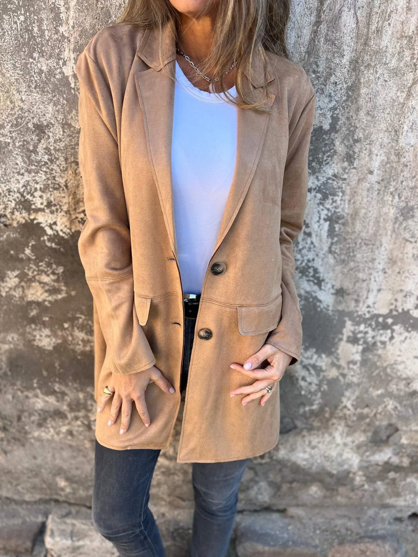 Moema® | Timeless Suede Jacket With Button Placket