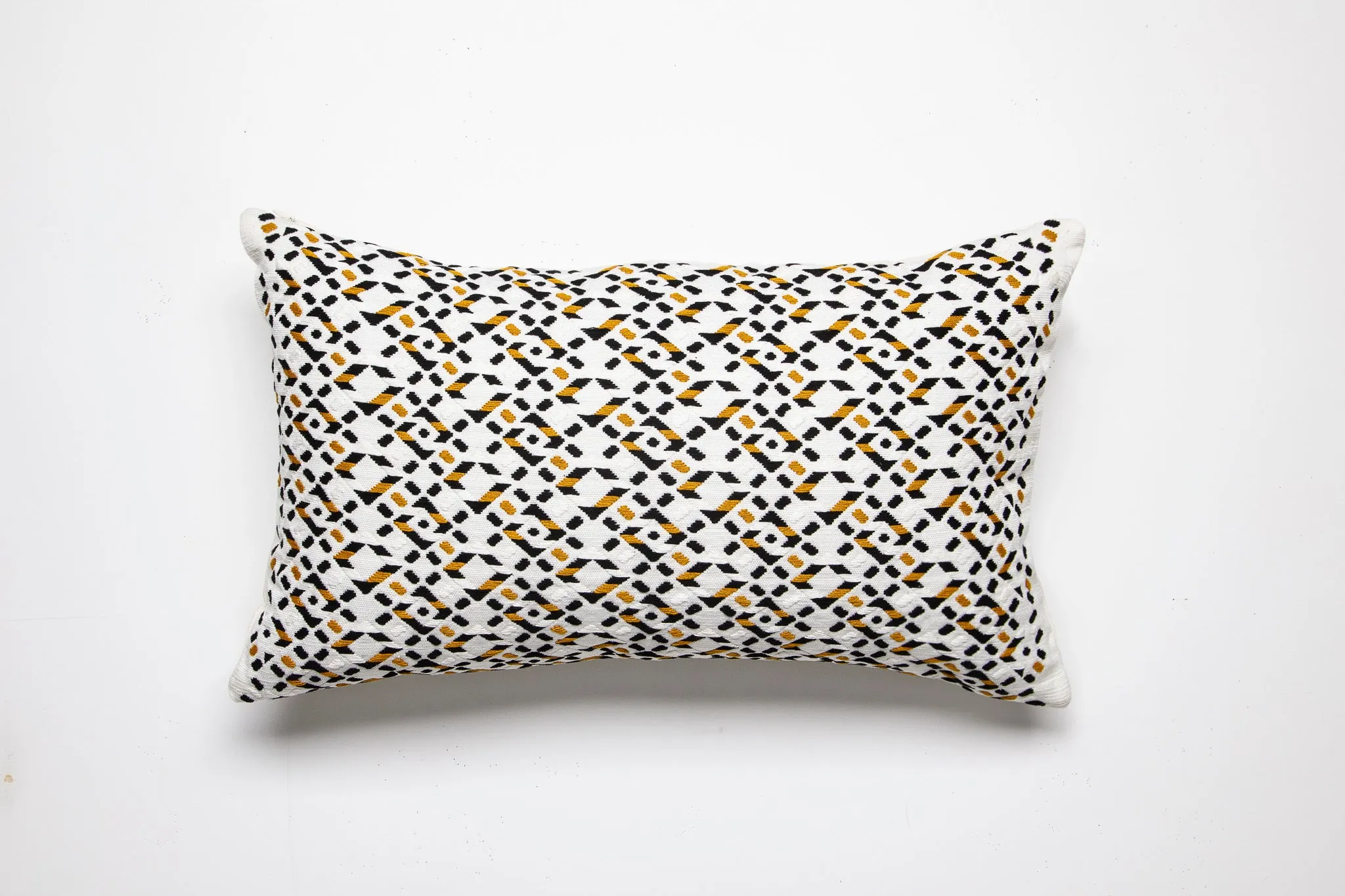 Nahualá Pillow, Ochre