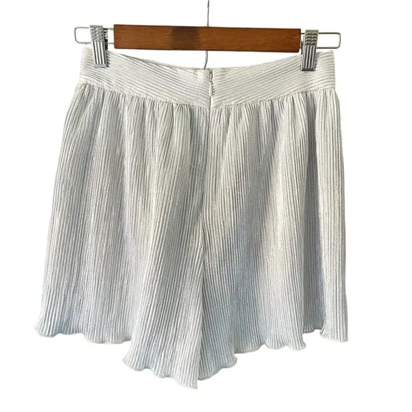 NEW House of Harlow 1960 x REVOLVE Women's Esther Silver High waist Shorts XS
