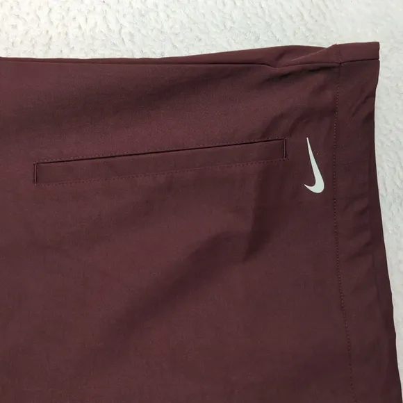 Nike Repel‎ Women's Burgundy Water Resistant Performance NWT Golf Vest Size XS
