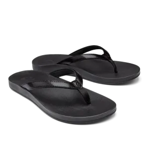 OluKai Womens Puawe Sandals - Black / Black