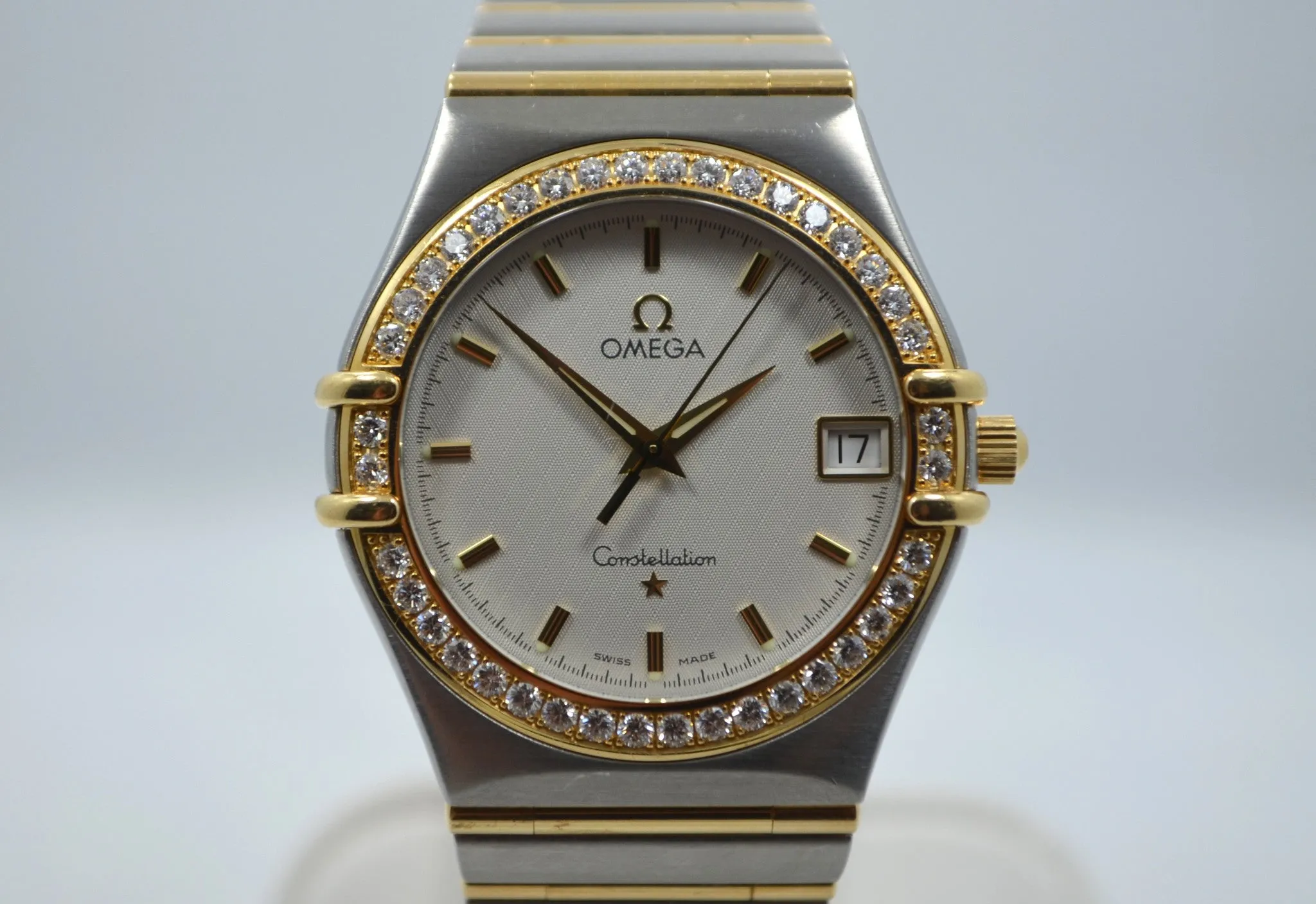 Omega Constellation Two Tone Diamond Bezel Steel 18K Gold Quartz Ladies Watch